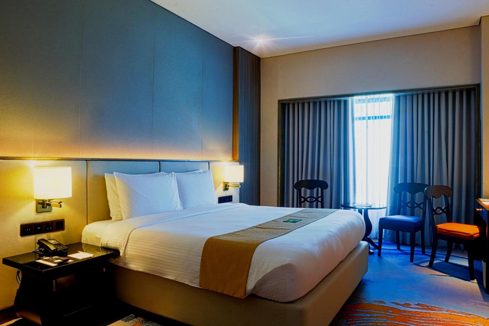 Waterfront & Casino 4*